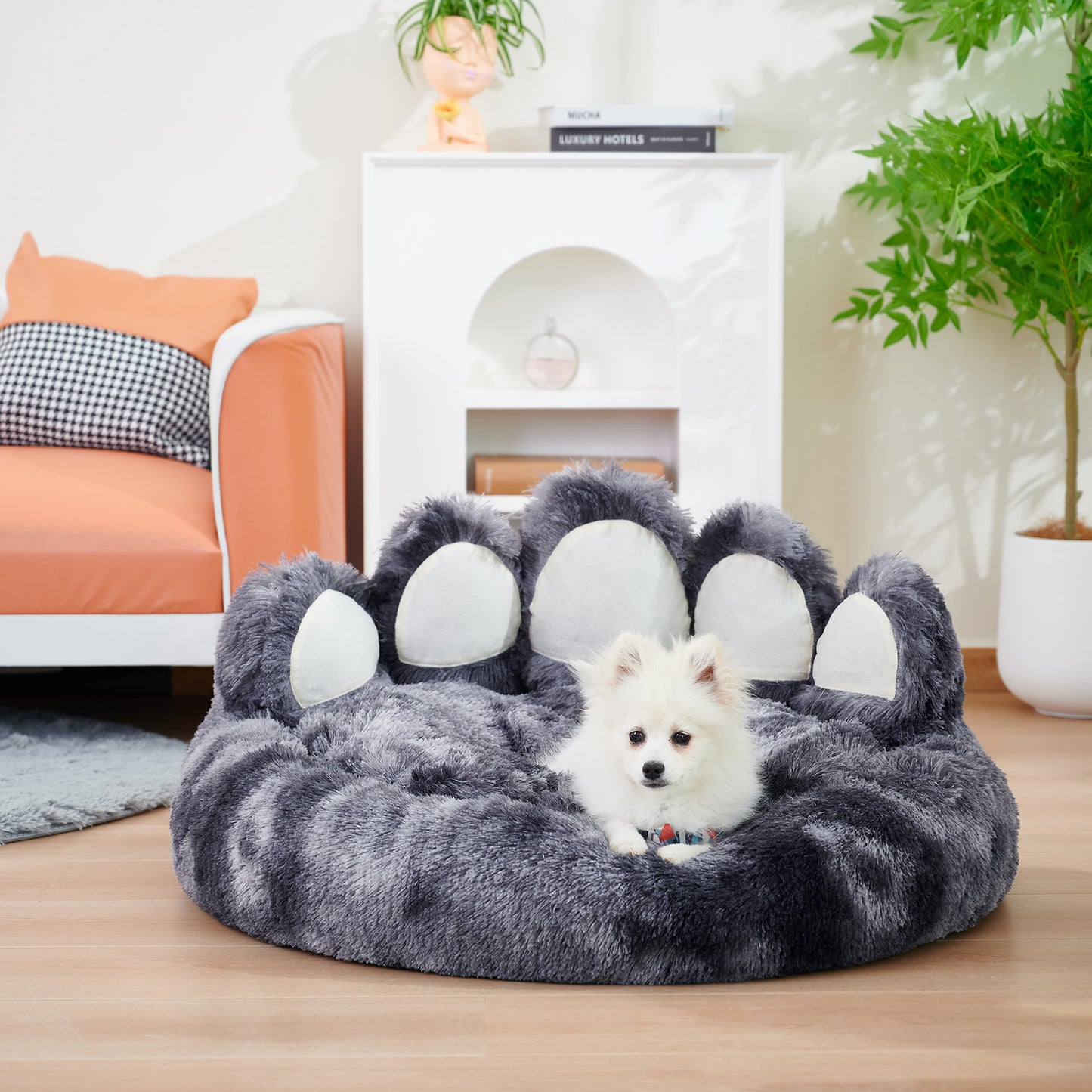 Cute Bear Paw Shaped Bed